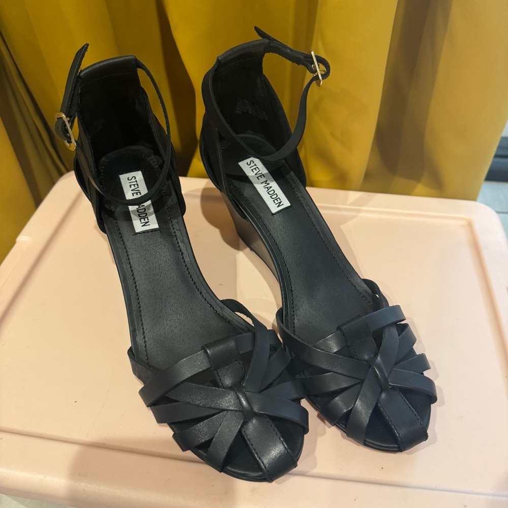 Steve Madden Black Strappy Heels